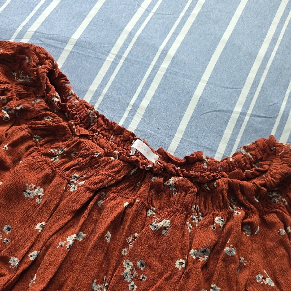 Ces Femme Rust Floral Blouse - Size Large - Picture 3 of 4